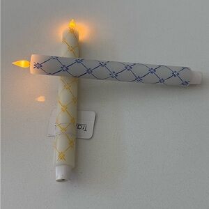 Flameless Candle Tapers Blue Yellow New Set Of‎ 2 11”